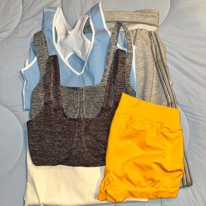 Free People 5 Assorted Piece Reseller Box XL